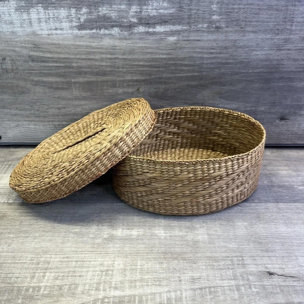Sweet Grass Woven Basket with Lid 6x5x3x Vintage Primitive Natural Material